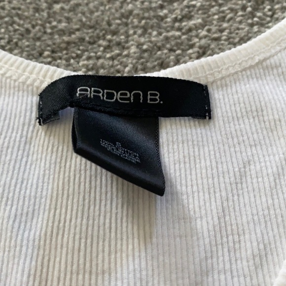 Arden b. Top - Picture 4 of 4